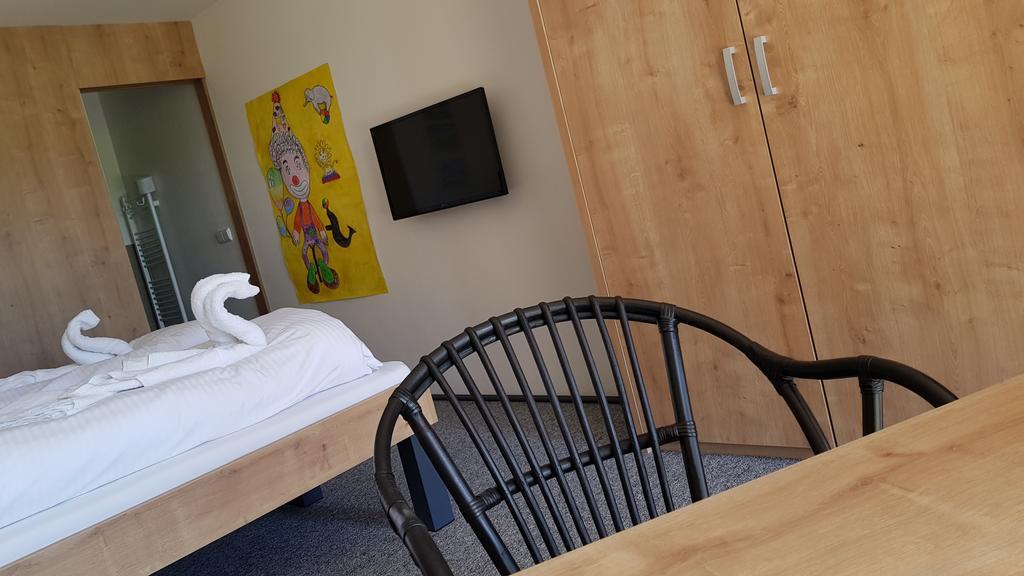 Ydykseb Hotell Frýdlant nad Ostravicí Eksteriør bilde